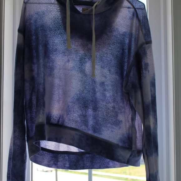 Hollister Cropped Sweater - Picture 1 of 4